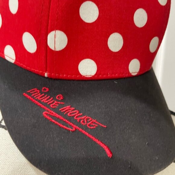 Disneyland MINNIE MOUSE BASBALL CAP POLKA DOOTS BOW KAWAII HAT RED BLACK - Picture 3 of 10